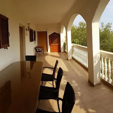 Ela Appartement Prvić Luka